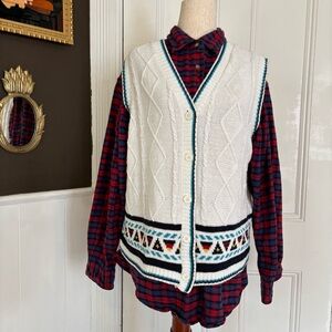White nautical Patterned Women's Vest, vintage, cricket lane, size medium, EUC